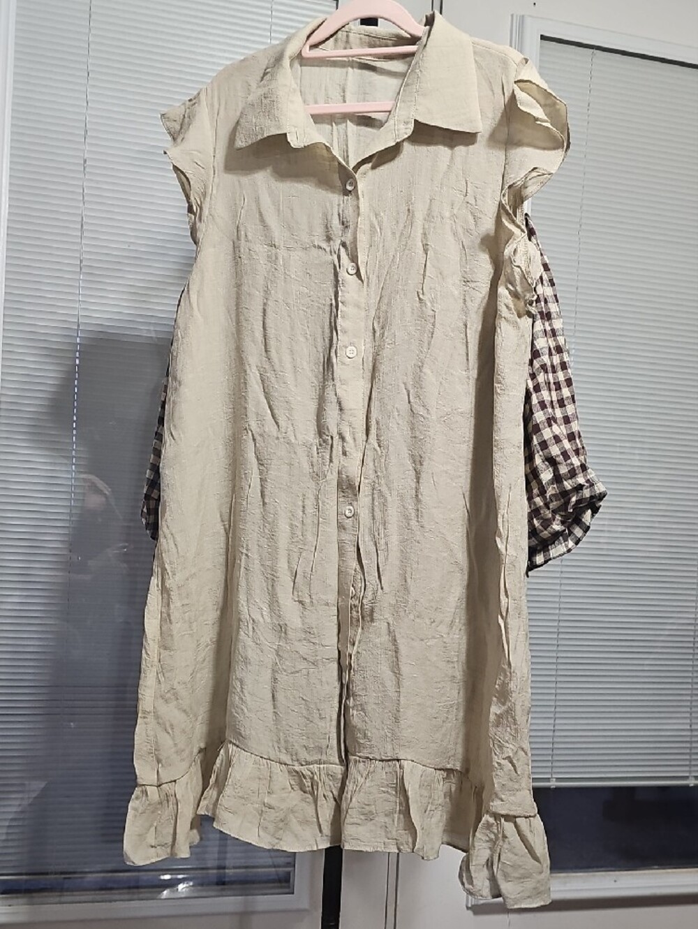 Light Cream Button-Front Ruffle Hem Dress - Picture 4 of 4